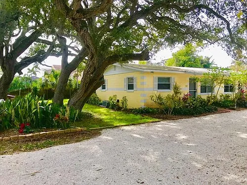 1557 S Banana River Dr Photo 1