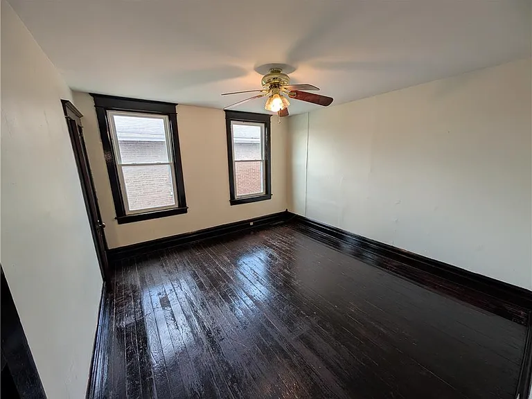 2132 Lincoln Ave — Photo 14