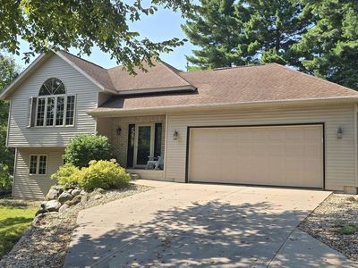 901 Highland Trl, Prairie Du Sac, WI, 53578