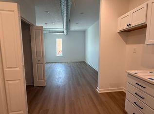 The Delaware - Luxury Apartment's in Mason City!, Mason City, IA 50401
