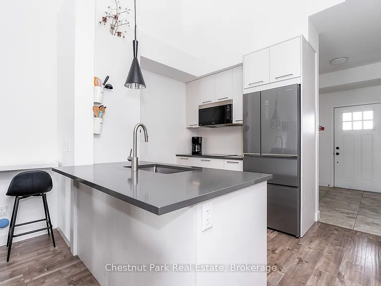 10 Beausoleil Ln #305 — Photo 5