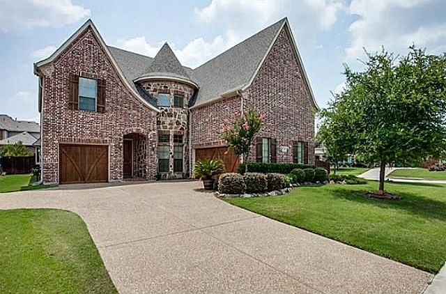 1st image of 518 Raven Dr