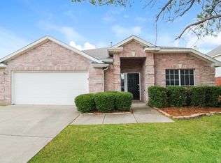 7117 Sunburst Trl, Denton, TX 76210