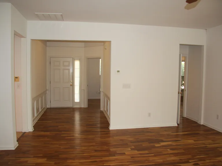 115 Tortoise Ln — Photo 3