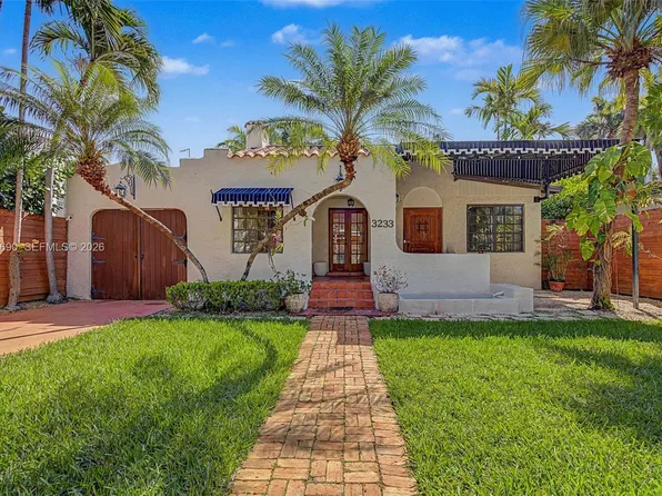 3233 Crystal Ct, Miami, FL 33133