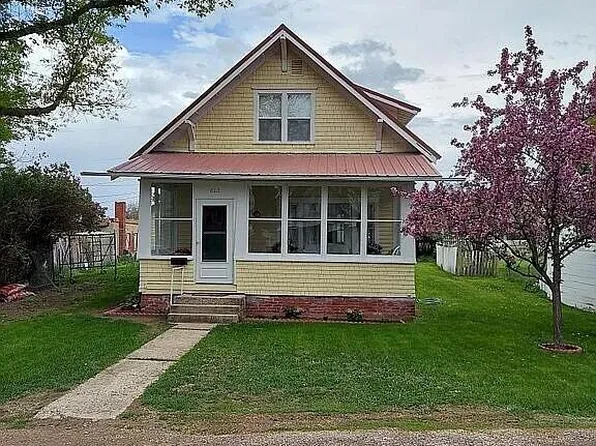 613 W Eaton St, Lewistown, MT 59457