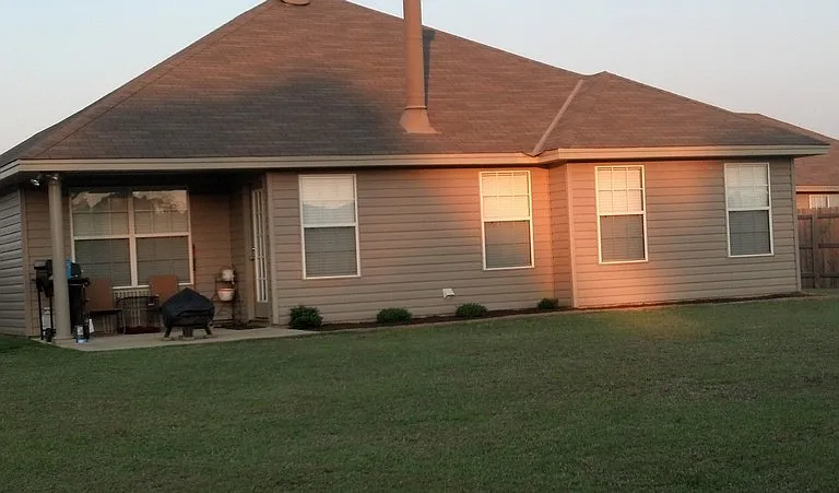 197 Barnes Ct — Photo 1
