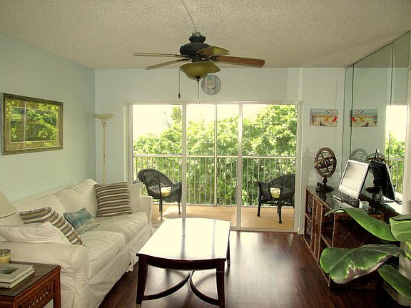 5th image of 1810 New Palm Way APT 414