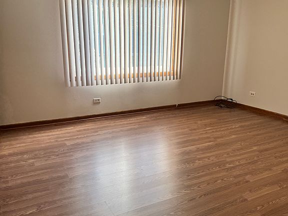 5th image of 1433 Ashland Ave APT 104