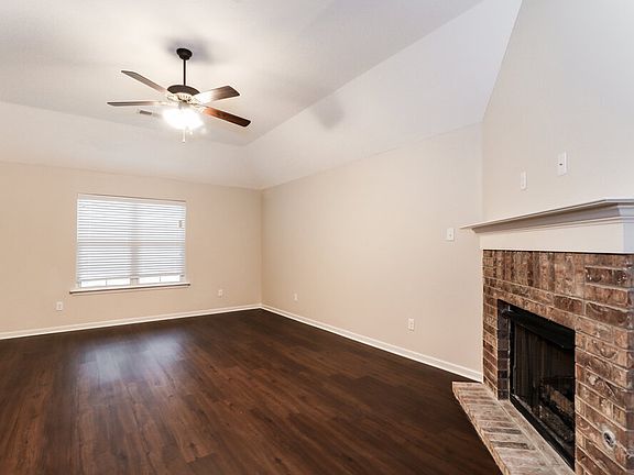 3rd image of 9459 Darren Cir S