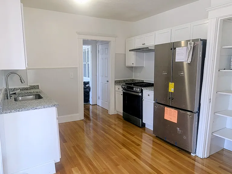 101 Ocean Ave #1R — Photo 1