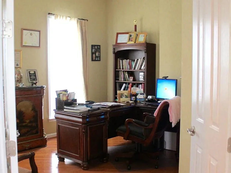 Office/Study, main floor