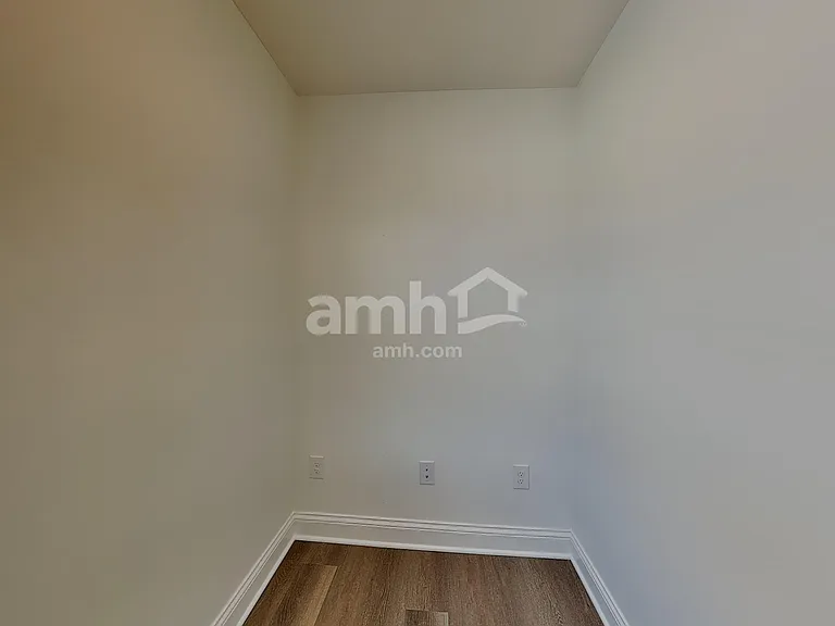 9040 Henley Ave — Photo 9