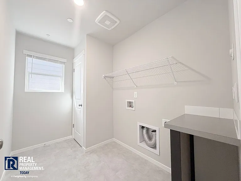 10730 188th St E — Photo 23