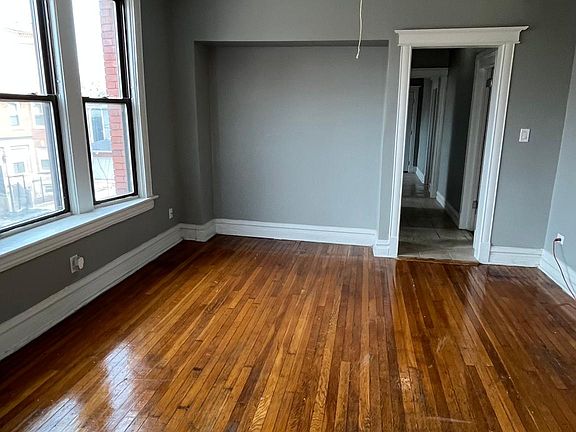 5th image of 6600 S Langley Ave #2