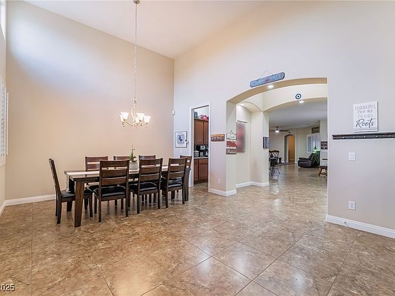 5th image of 7711 Gracemoor Ct