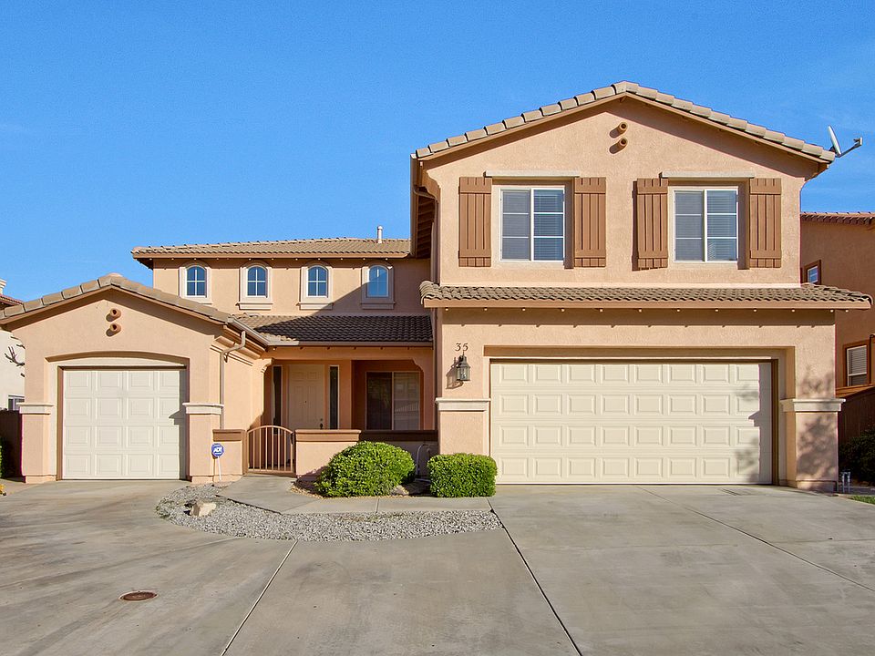 1st image of 35 Vista Toscana