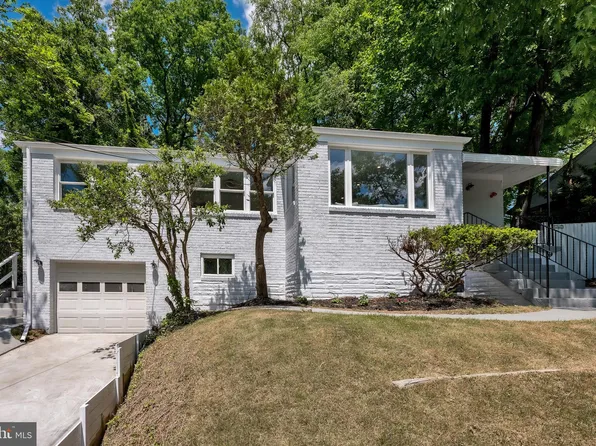 1914 Ruatan St, Hyattsville, MD 20783