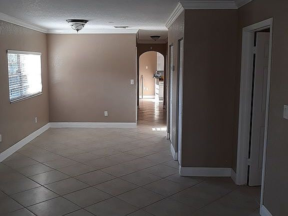 5th image of 9025 SW 157th St
