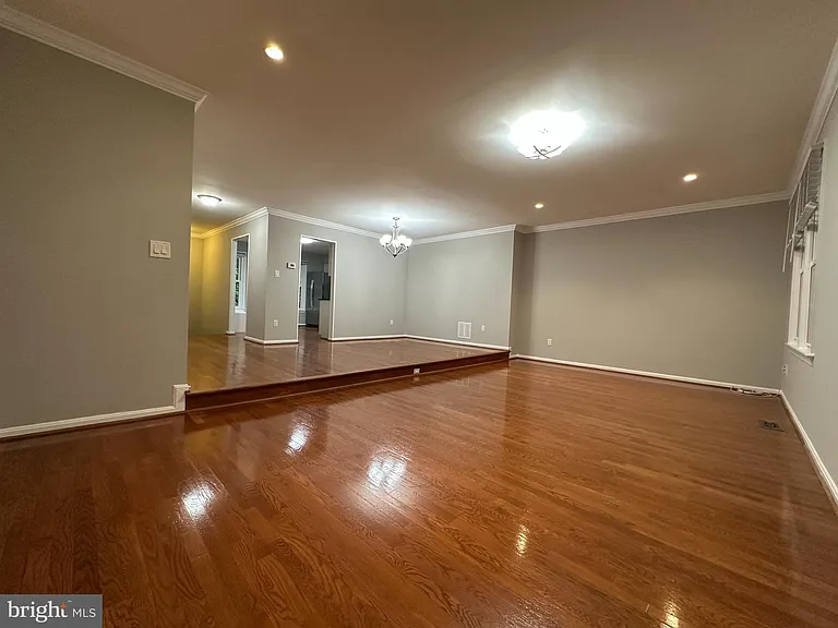 10152 Village Knolls Ct — Photo 12