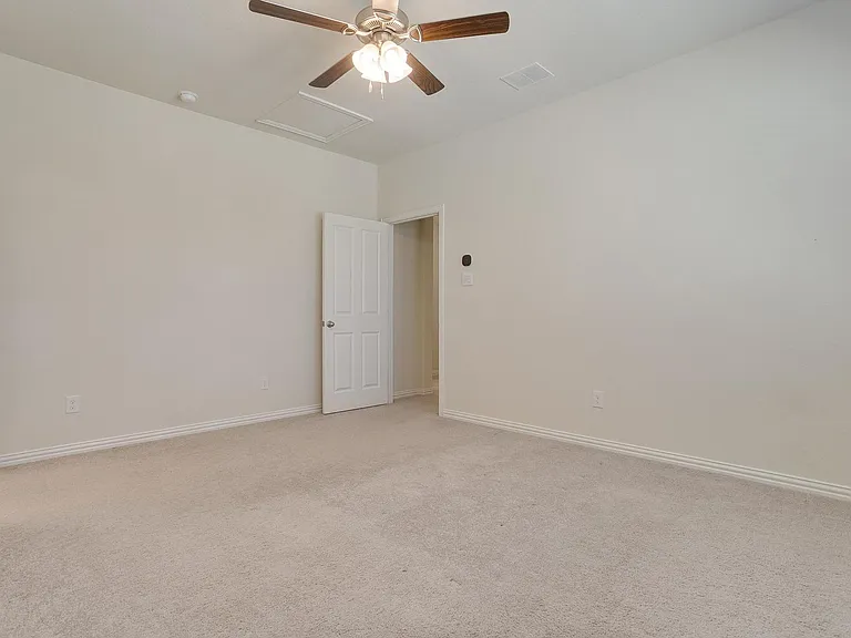 6721 Farsight Dr — Photo 15