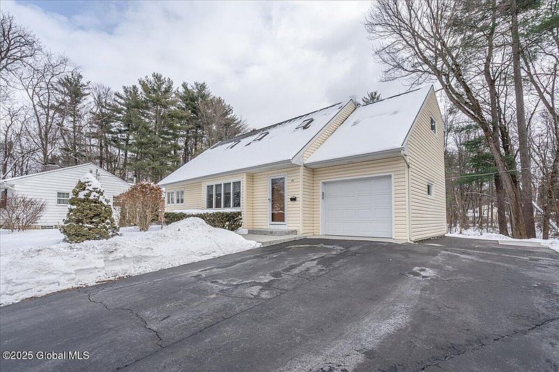 2nd image of 45 Alden Court