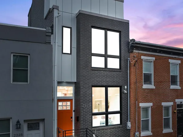 2223 Oakford St, Philadelphia, PA 19146