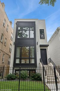 1714 N Washtenaw Ave #1, Chicago, IL, 60647