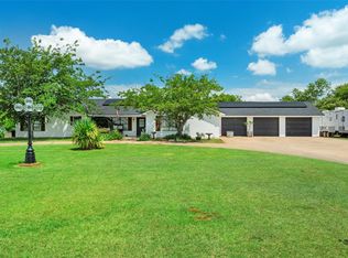 602 Bush Dr, Whitney, TX 76692