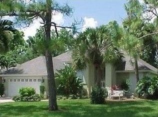 527 Cormorant Cv, Naples, FL 34113