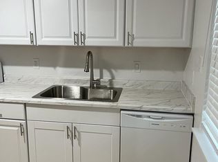 1040 Grand Ave #6, Sacramento, CA 95838