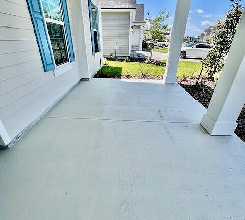 3rd image of 60 HOLLY LANDING Way #4