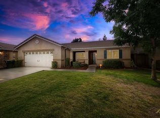 12213 Hill Country Dr, Bakersfield, CA 93312