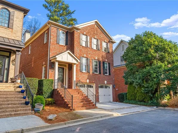 2601 Canterbury Trl NE, Atlanta, GA 30324