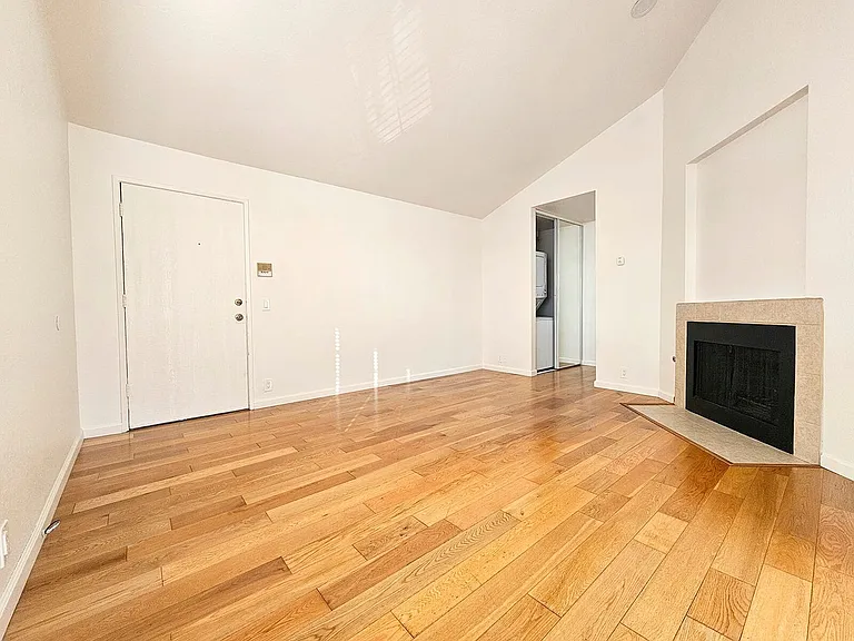 3703 31st St — Photo 25