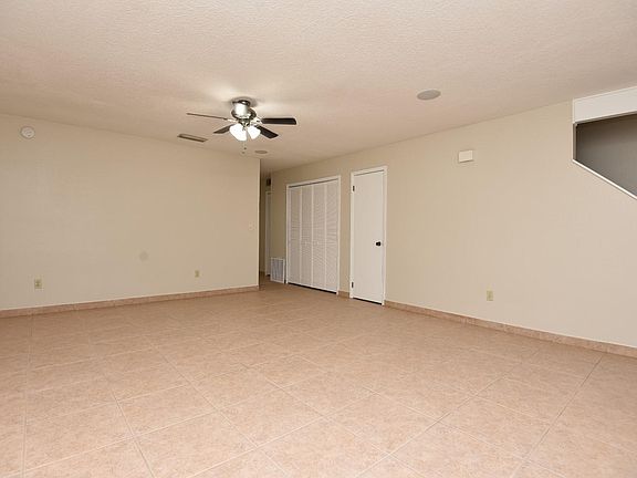 2nd image of 5462 Bracken Ct