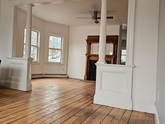 5th image of 895 N Main St Fl 2