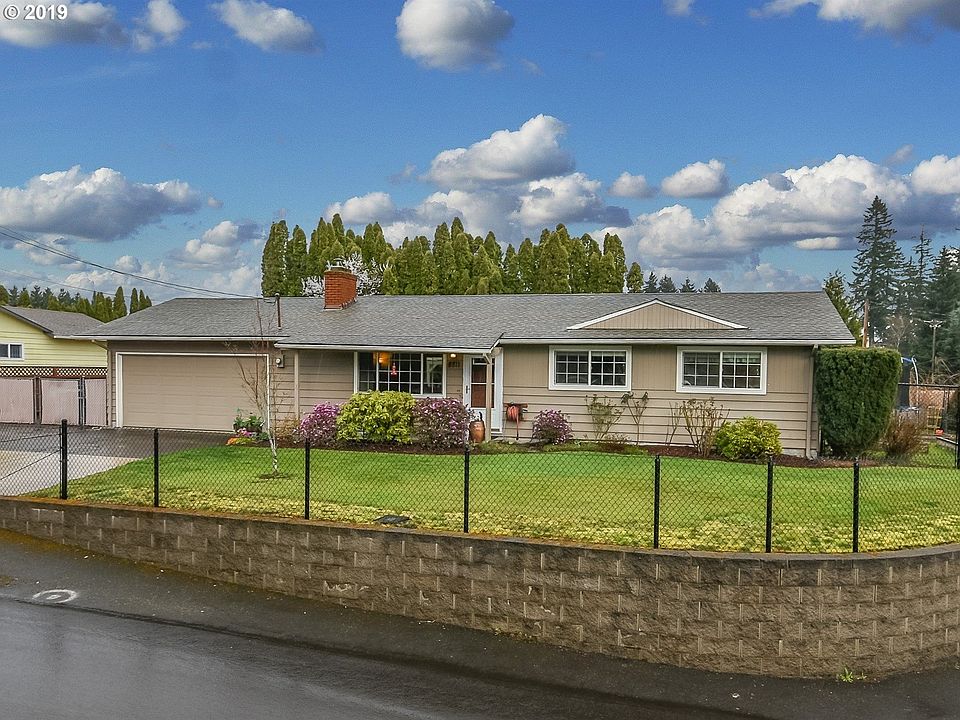 1st image of 8811 NE 39th Ave