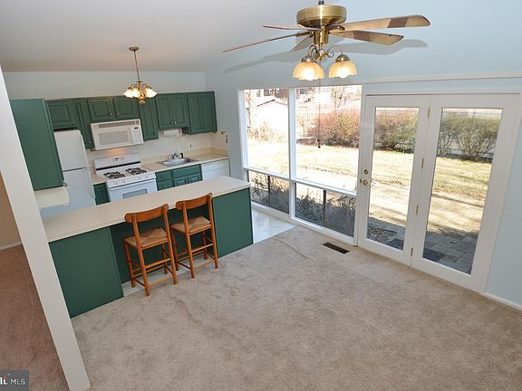 5th image of 5900 King James Dr