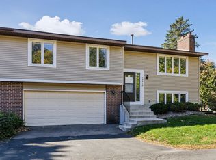 13910 Herald Ct, Apple Valley, MN 55124