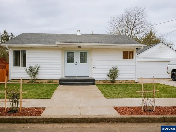 913 6th Ave, Sweet Home, OR 97386