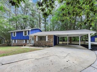 8802 Leafwood Ct, Riverdale, GA 30274