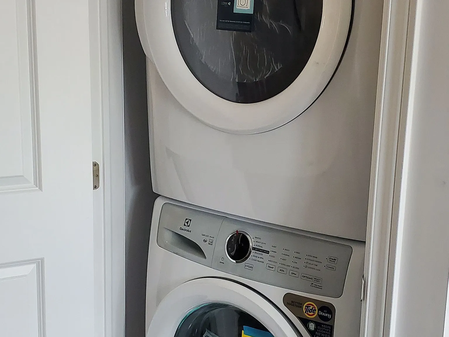 3 bed, $2,500 — Photo 1