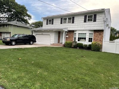 39 Glasgow Avenue, Deer Park, NY, 11729