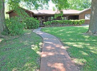 2012 Franklin Ave, Nederland, TX 77627