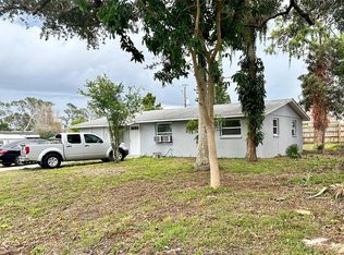 875 Royal Rd, Venice, FL 34293