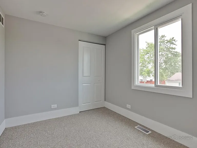 bedroom2