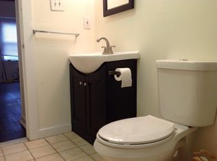 2235 Saint Albans St #3, Philadelphia, PA 19146