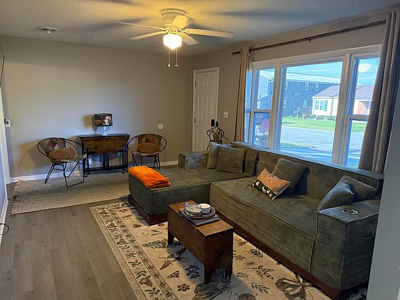 5th image of 534 Seargent Ave