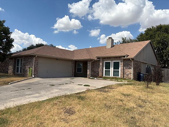 3rd image of 4205 Staghorn Cir S